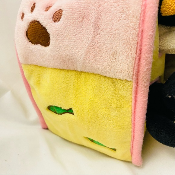 Unipak Plush Cat House 3 Finger Puppet Cats in Play Kitten House Carrying Case - Picture 14 of 14